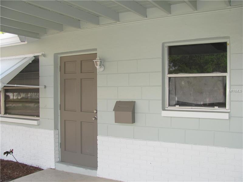 123 NE LINCOLN CIRCLE N, St Petersburg, FL 33702
