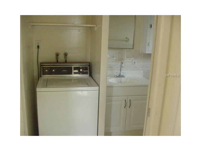 527 92ND AVENUE N, St Petersburg, FL 33702