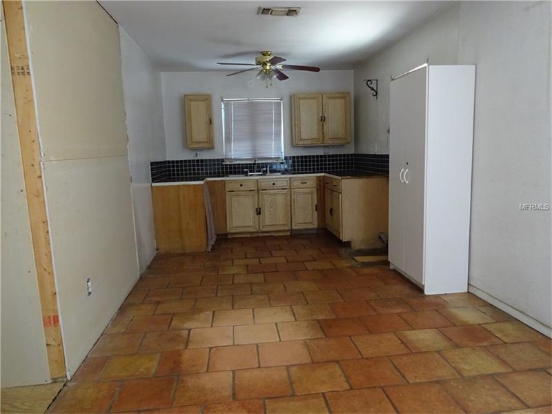 154 81ST AVENUE N, St Petersburg, FL 33702