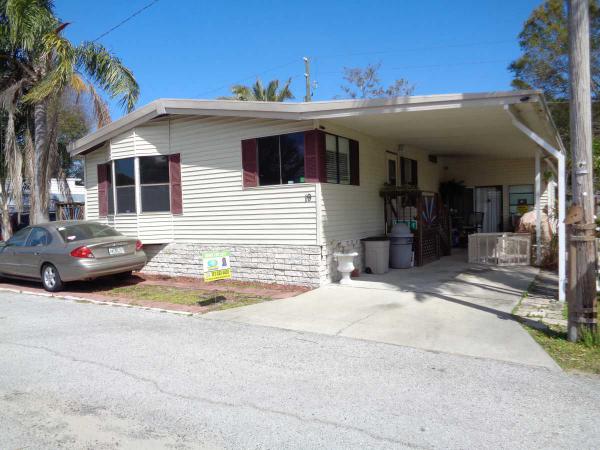 Sawgrass Lake Estates 3035 66 ST N #19Saint Petersburg, FL 33702