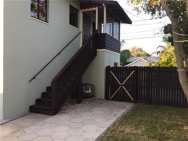 311 1/2 27TH AVENUE N, St Petersburg, FL 33704
