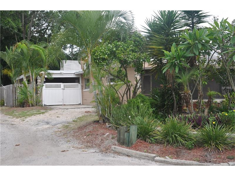 800 15TH AVENUE N, St Petersburg, FL 33704