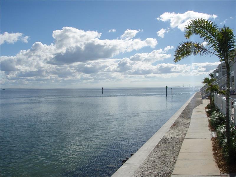 5166 COQUINA KEY DRIVE SE, St Petersburg, FL 33705
