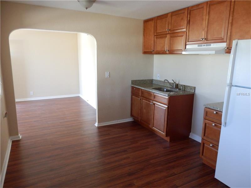 2025 7TH STREET S, St Petersburg, FL 33705