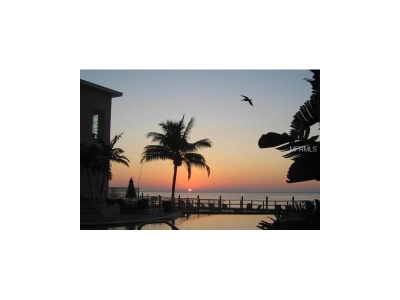 5225 COQUINA KEY DRIVE SE, St Petersburg, FL 33705