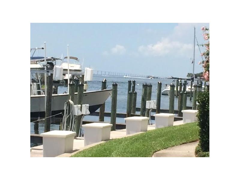 5164 BEACH DRIVE SE, St Petersburg, FL 33705