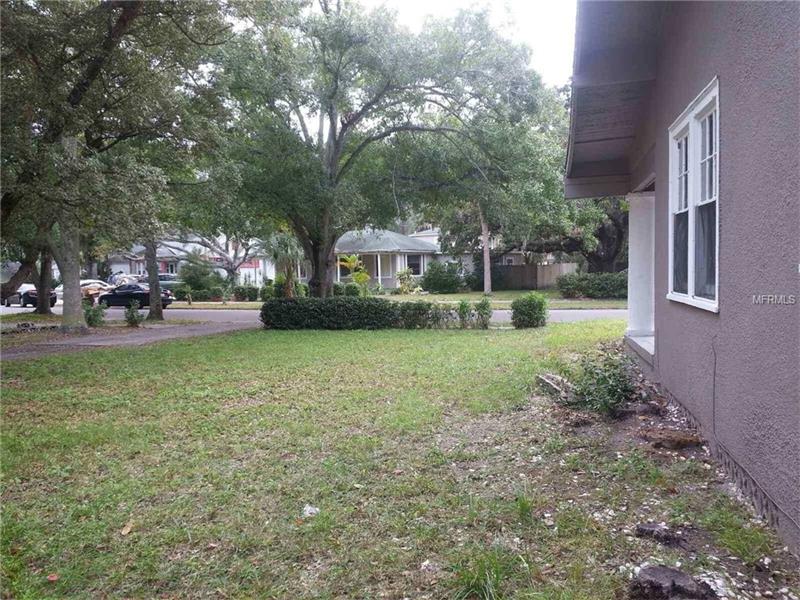 2840 VALENCIA WAY S, St Petersburg, FL 33705