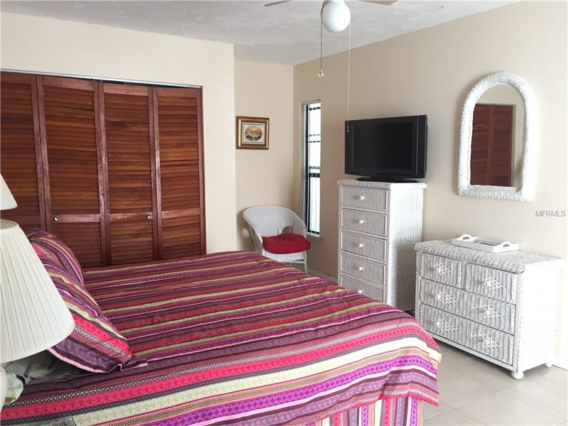 7777 BAYSHORE DRIVE, Treasure Island, FL 33706