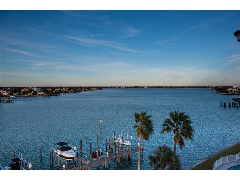 220 108TH AVENUE, Treasure Island, FL 33706