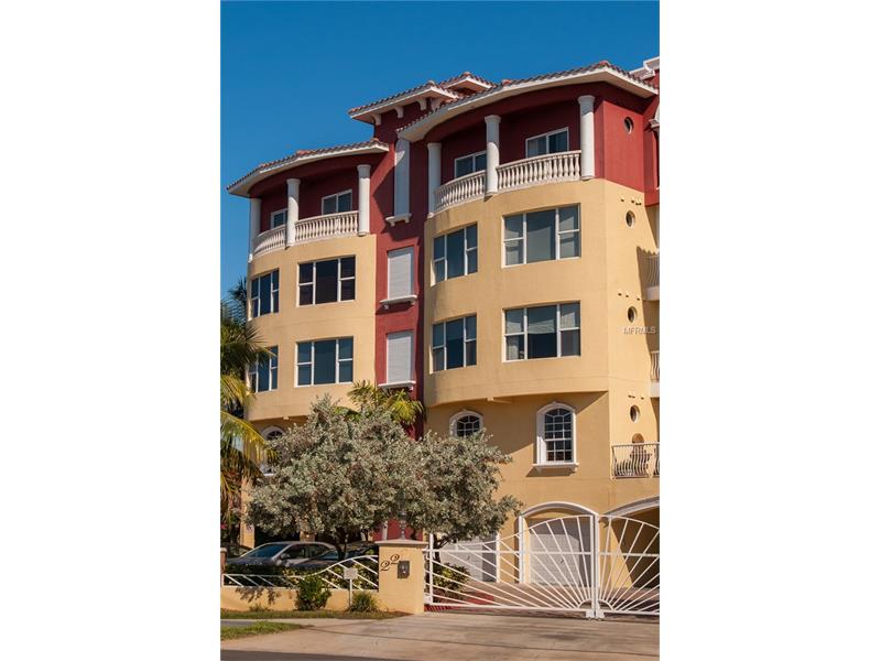 220 108TH AVENUE, Treasure Island, FL 33706