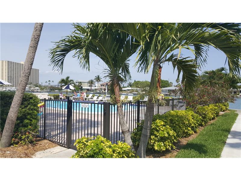 7465 BAY ISLAND DRIVE S, South Pasadena, FL 33707