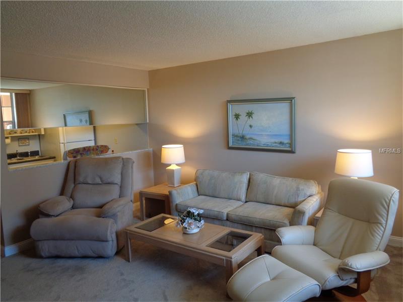 7625 S SUN ISLAND DRIVE S, South Pasadena, FL 33707
