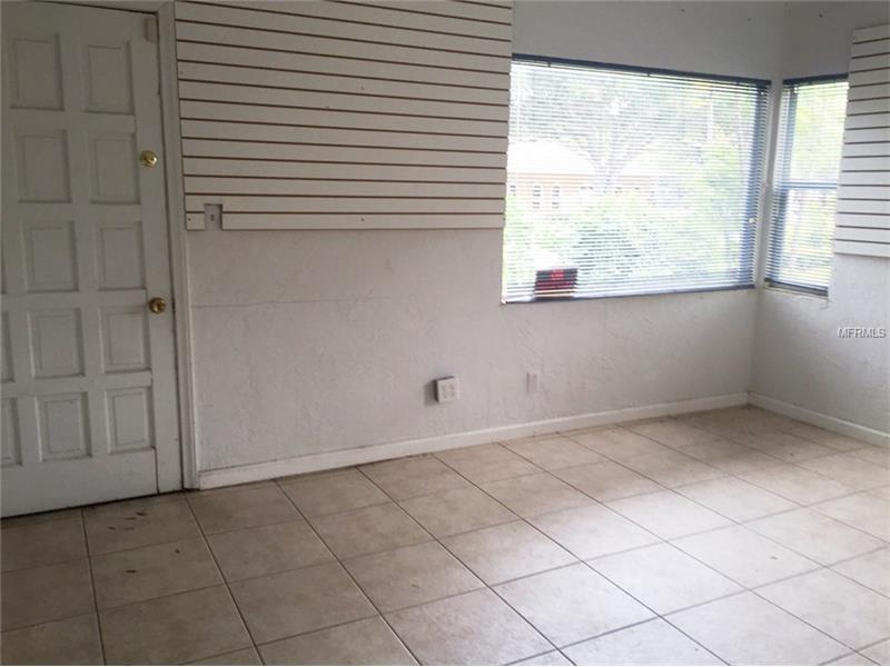 5230 CENTRAL AVENUE, St Petersburg, FL 33707