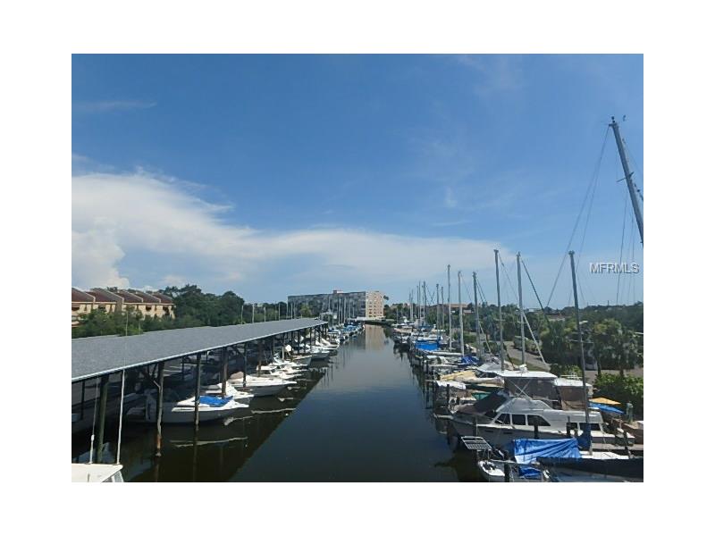 1750 HARBOR PLACE S, South Pasadena, FL 33707