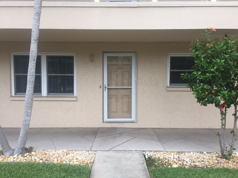 9950 62th Terr. N. #114, St. Petersburg, FL 33708