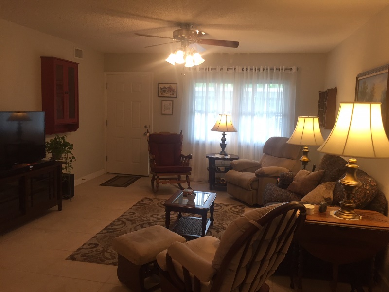9950 62th Terr. N. #114, St. Petersburg, FL 33708