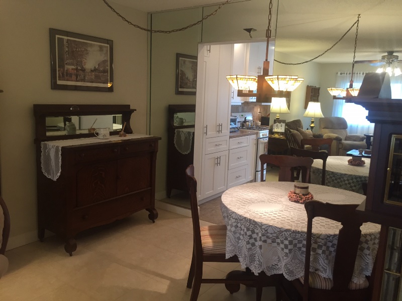 9950 62th Terr. N. #114, St. Petersburg, FL 33708
