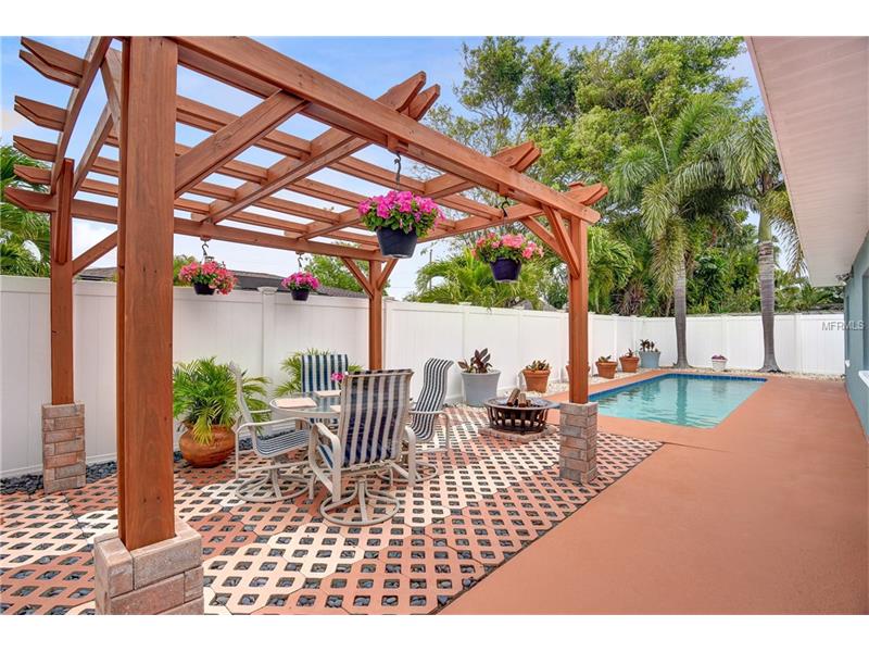 719 PRUITT DRIVE, Madeira Beach, FL 33708