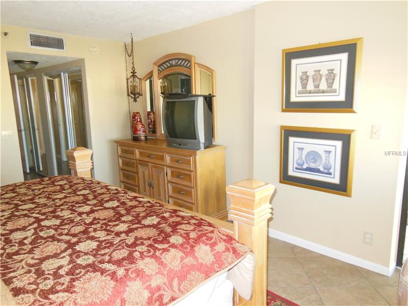 401 150TH AVENUE, Madeira Beach, FL 33708