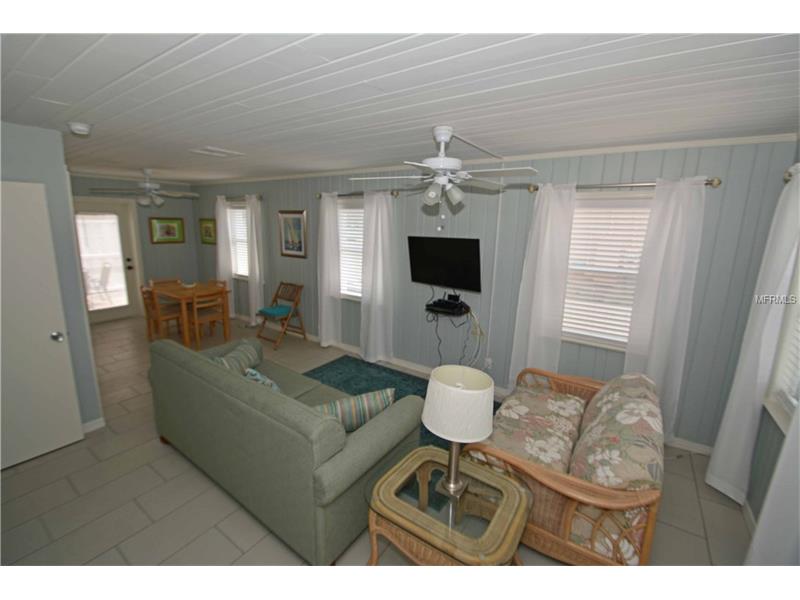 125 177TH TERRACE W, Redington Shores, FL 33708