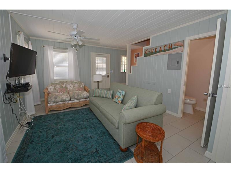 125 177TH TERRACE W, Redington Shores, FL 33708