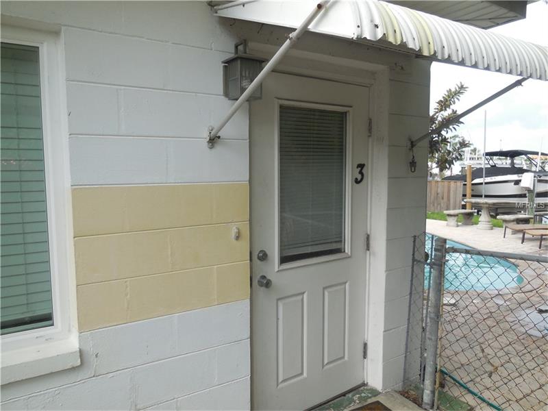 442 129TH AVENUE E, Madeira Beach, FL 33708