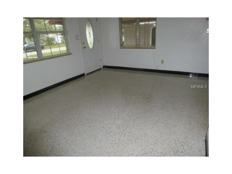 5237 104TH WAY N, St Petersburg, FL 33708