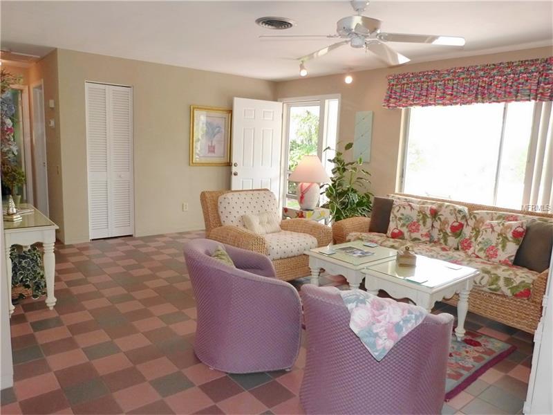 16611 GULF BOULEVARD, North Redington Beach, FL 33708