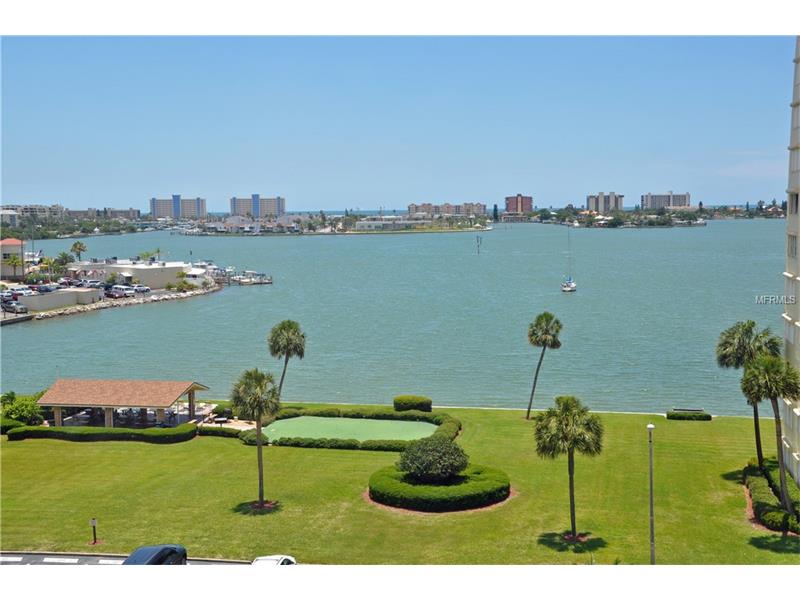 4550 COVE CIRCLE, St Petersburg, FL 33708