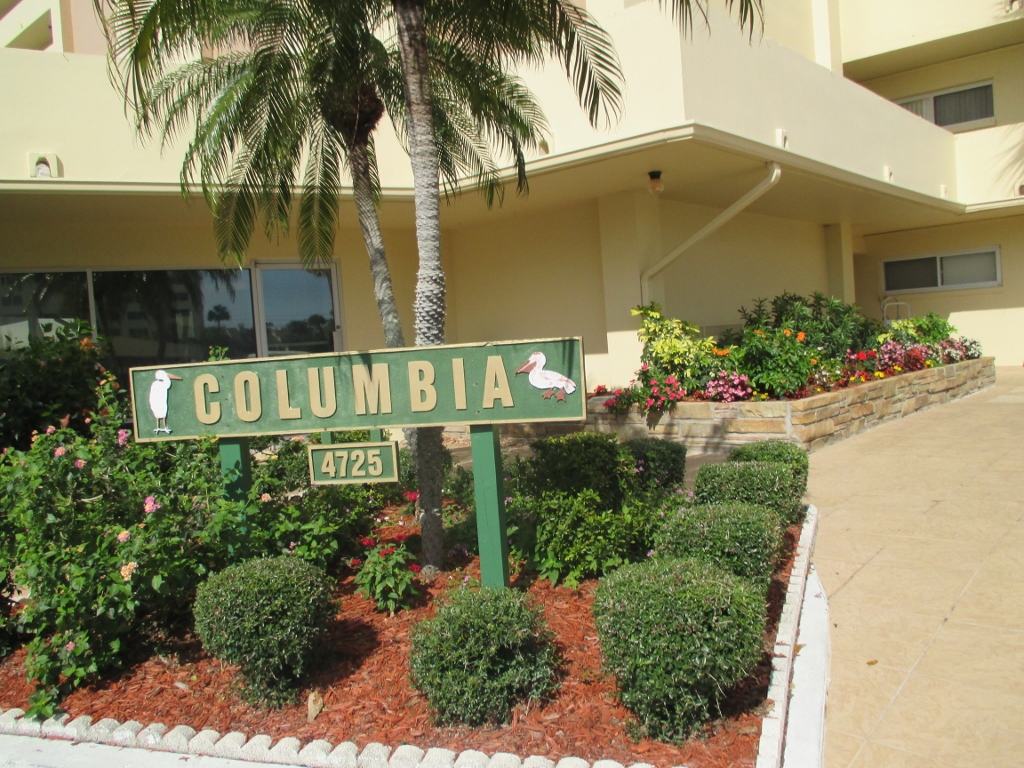 4725 Cove Cr. #910, St. Petersburg, FL 33708