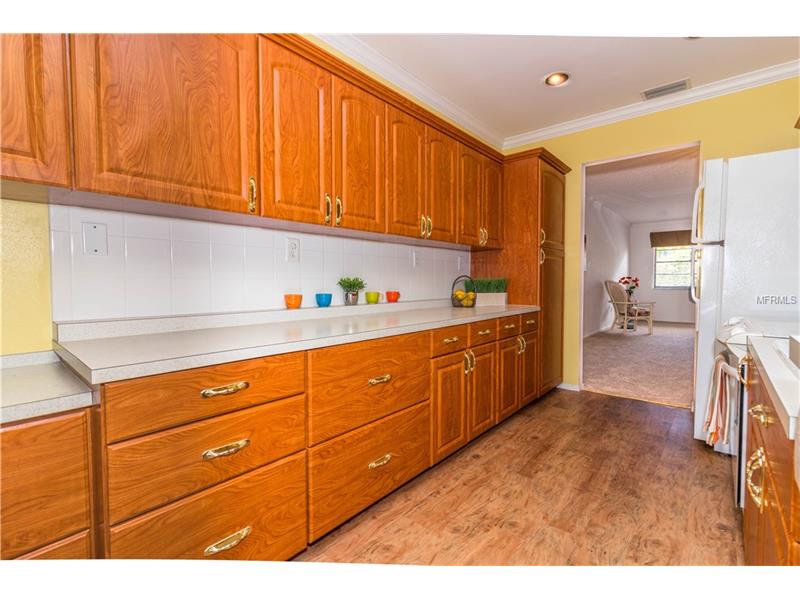 7975 58TH AVENUE N, St Petersburg, FL 33709