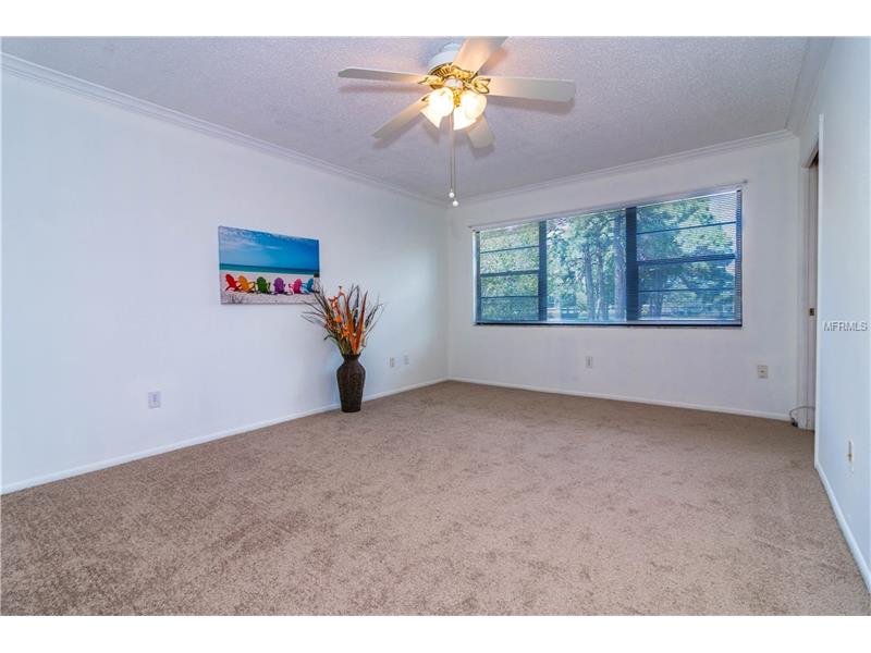 7975 58TH AVENUE N, St Petersburg, FL 33709