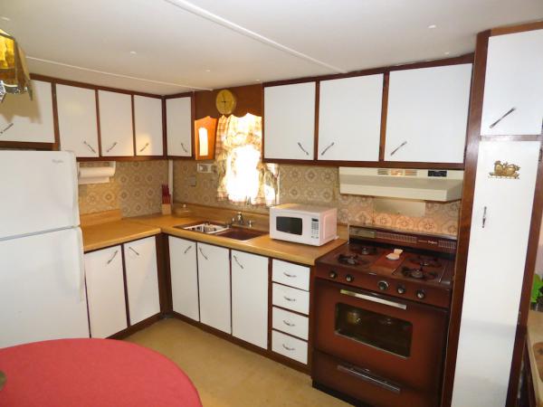 Patio Village 6135 66th Street North, Lot 106Saint Petersburg, FL 33709