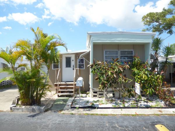 Patio Village 6135 66th Street North, Lot 104Saint Petersburg, FL 33709