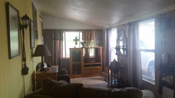 Sunshine Mobile Home Park&Sales 7403 46th Street North #104Saint Petersburg, FL 33709