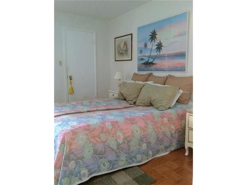 5247 81ST STREET N, St Petersburg, FL 33709