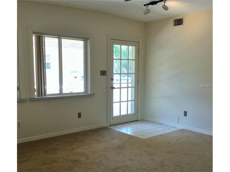 6124 55TH AVENUE N, St Petersburg, FL 33709