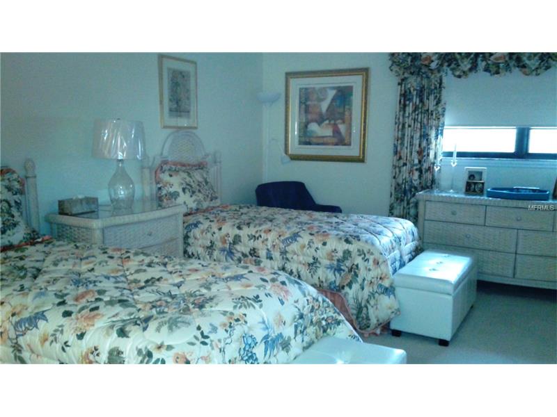 5980 80TH STREET N, St Petersburg, FL 33709
