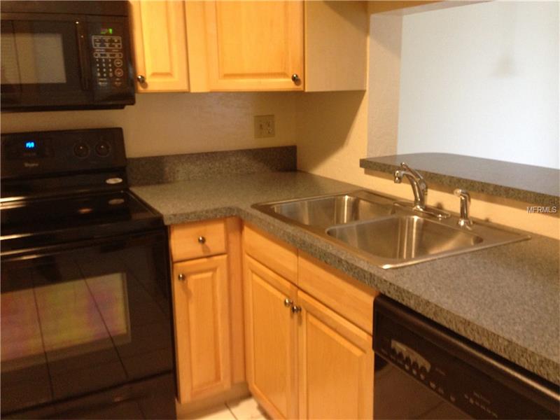 6916 STONESTHROW CIRCLE N, St Petersburg, FL 33710