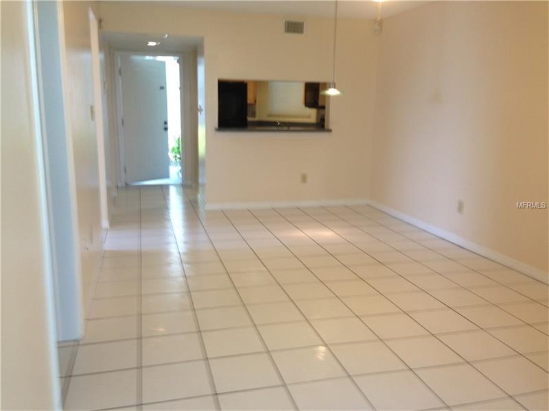 6916 STONESTHROW CIRCLE N, St Petersburg, FL 33710