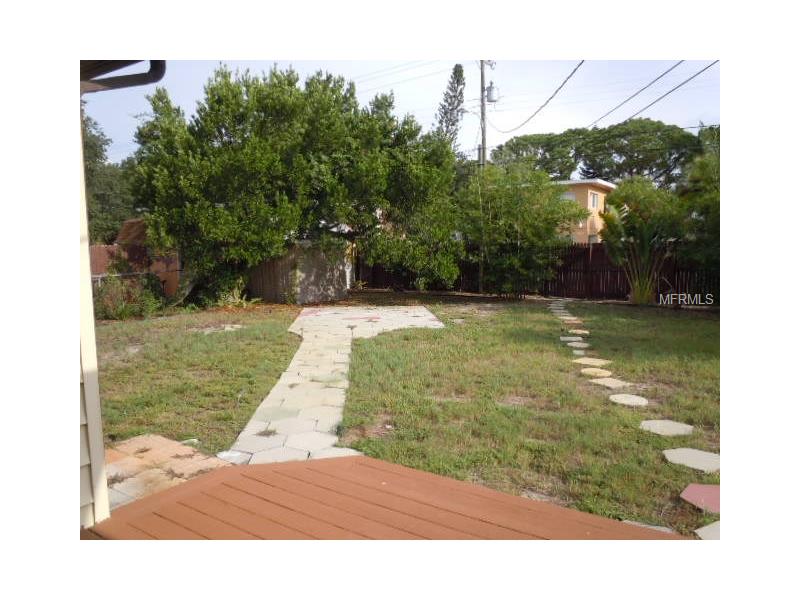 6655 DARTMOUTH AVENUE N, St Petersburg, FL 33710