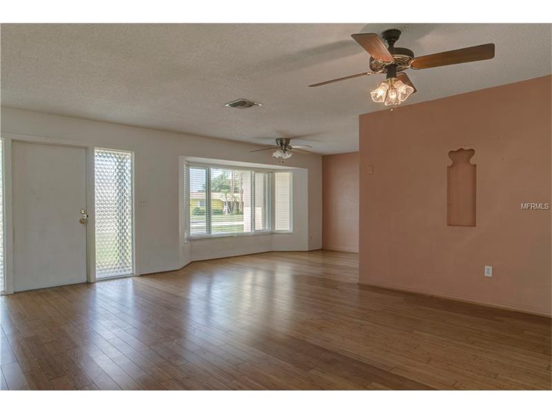 5915 29TH AVENUE N, St Petersburg, FL 33710