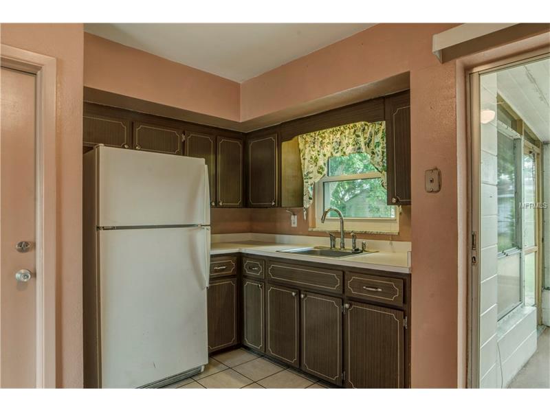 5915 29TH AVENUE N, St Petersburg, FL 33710