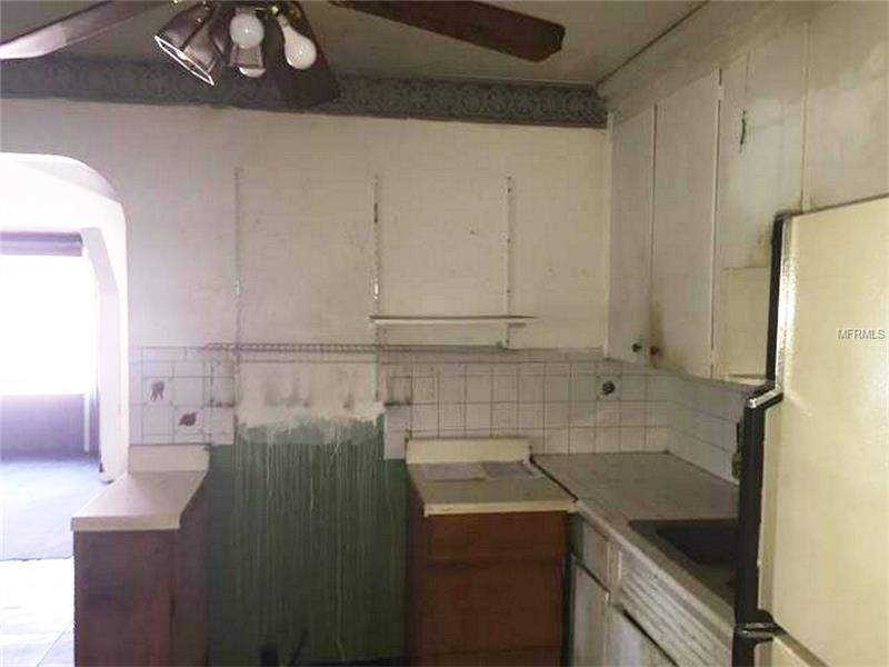 1842 QUINCY STREET S, St Petersburg, FL 33711