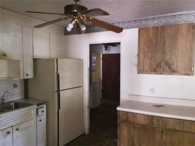 1842 QUINCY STREET S, St Petersburg, FL 33711