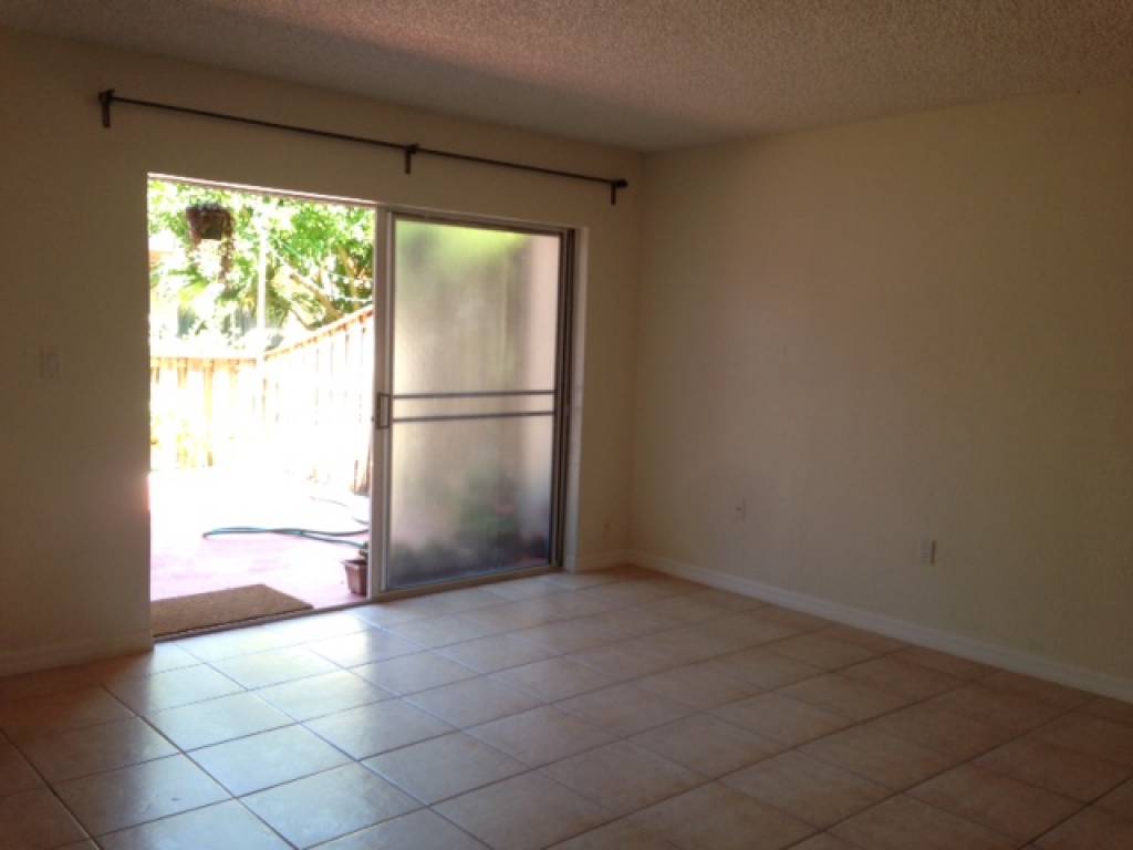 5812 16th Ln S, Saint Petersburg, FL 33712