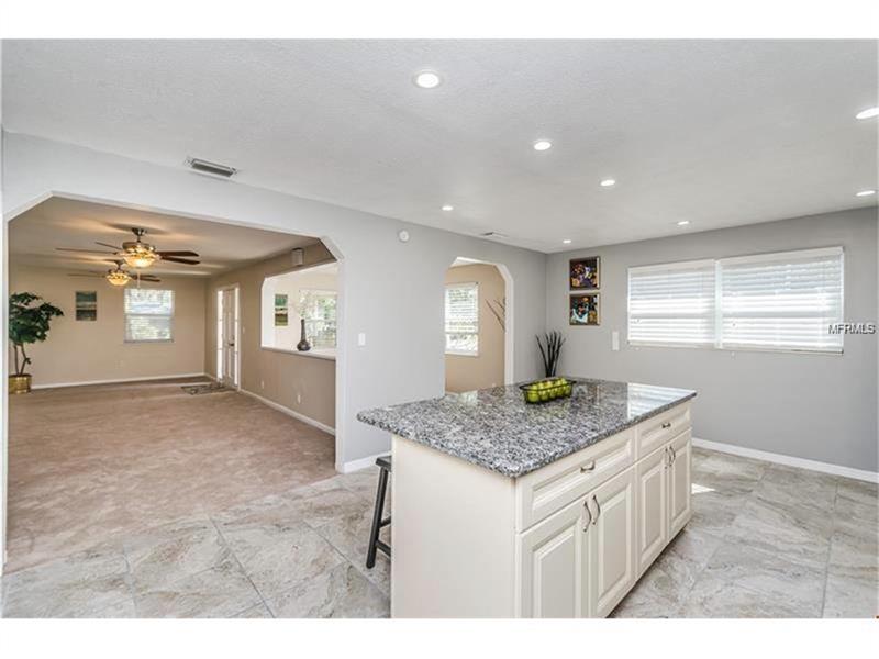 1110 26TH STREET N, St Petersburg, FL 33713