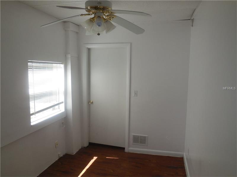 2445 2ND AVENUE N, St Petersburg, FL 33713