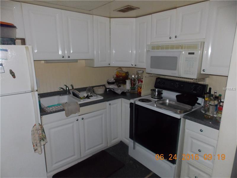 3100 HARTFORD STREET N, St Petersburg, FL 33713