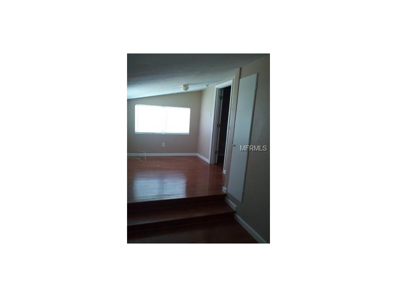 1050 25TH STREET N, St Petersburg, FL 33713